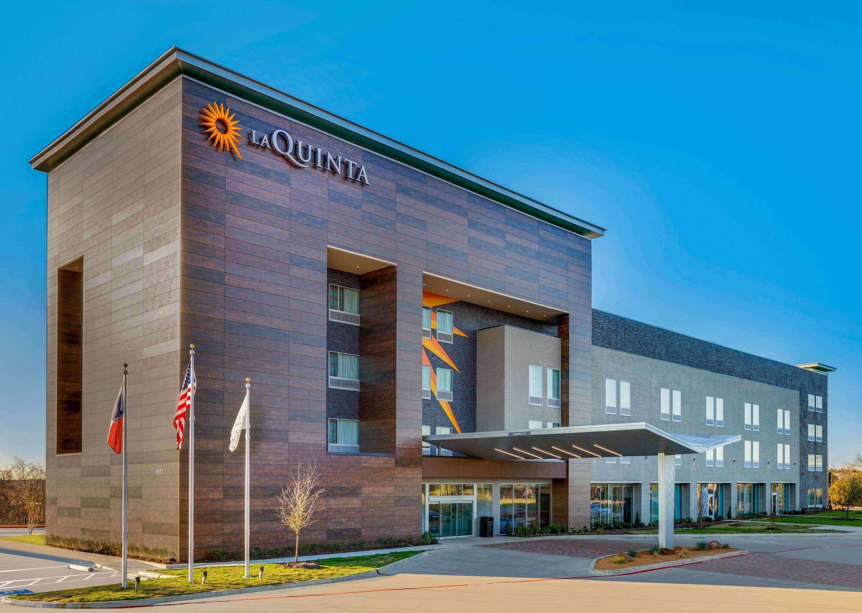 La Quinta Inn & Suites By Wyndham Lewisville Exteriér fotografie